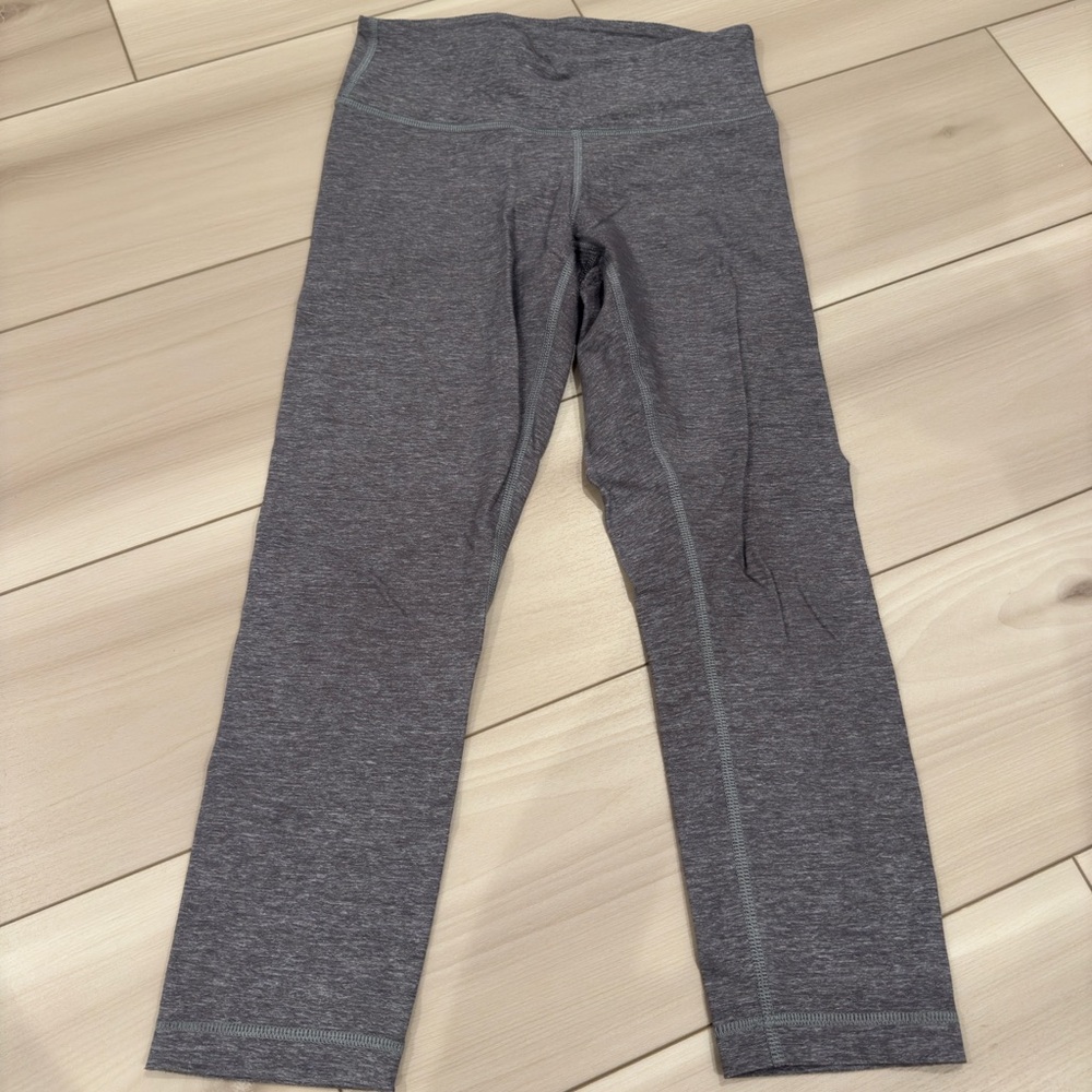 Lululemon wunder under Gray Leggings